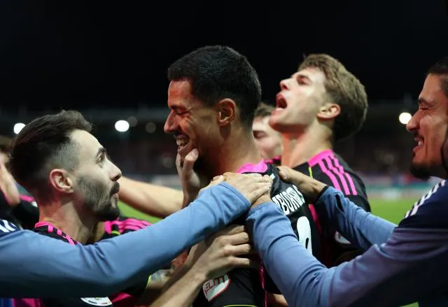 Fortschritt des HSV ins Achtelfinale des DFB-Pokals