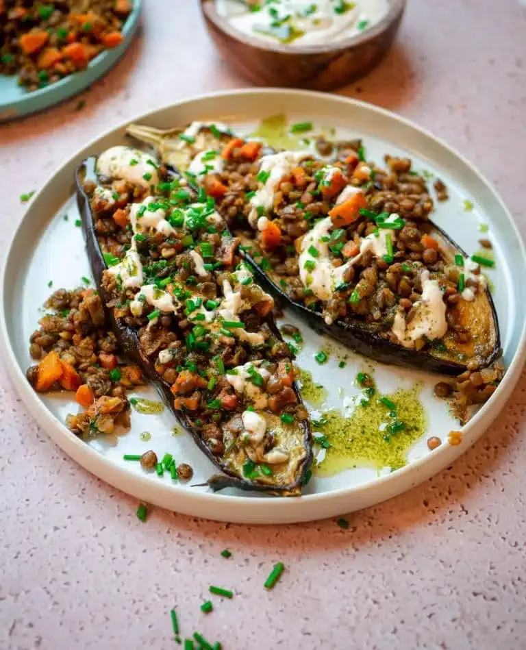 Gefüllte Auberginen mit Linsen und Tahini
