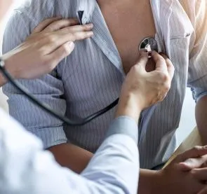 Grafik zur Myokarditis im Kontext von COVID-19