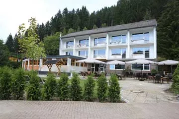 Großes Familien-Ferienhaus bei Clausthal-Zellerfeld mit Hotelstandard und Kamin