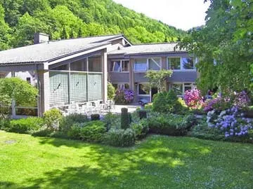 Gruppenhaus Herzberg mit gehobener Ausstattung und 24 Zimmern