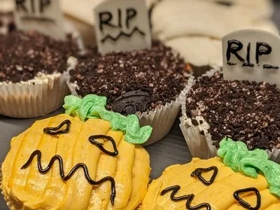 halloween muffins