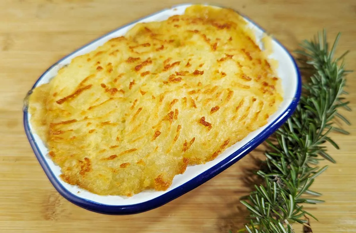 Klassischer Shepherd's Pie, fertig gebacken