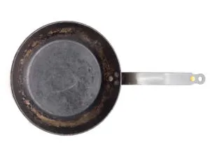 Kohlenstoffstahlpfanne im Einsatz