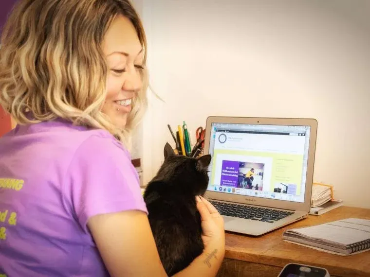 Laura Gentile, Katzenverhaltensberaterin