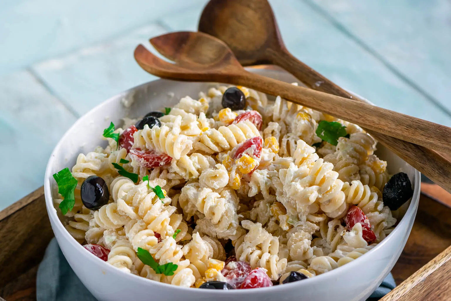 Leckerer Nudelsalat mit Tzatziki Dressing