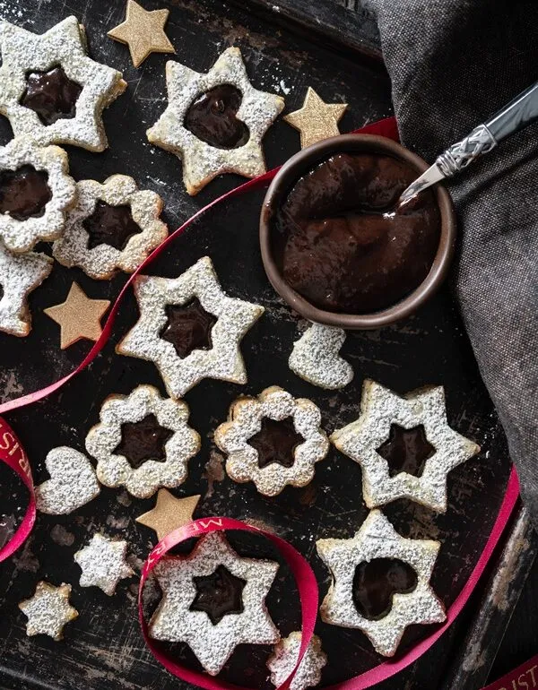 Linzer Mohn-Plätzchen mit Pflaumenmusfüllung