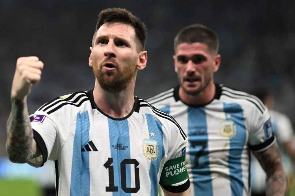 Lionel Messi schießt sein drittes Tor für Argentinien gegen Australien