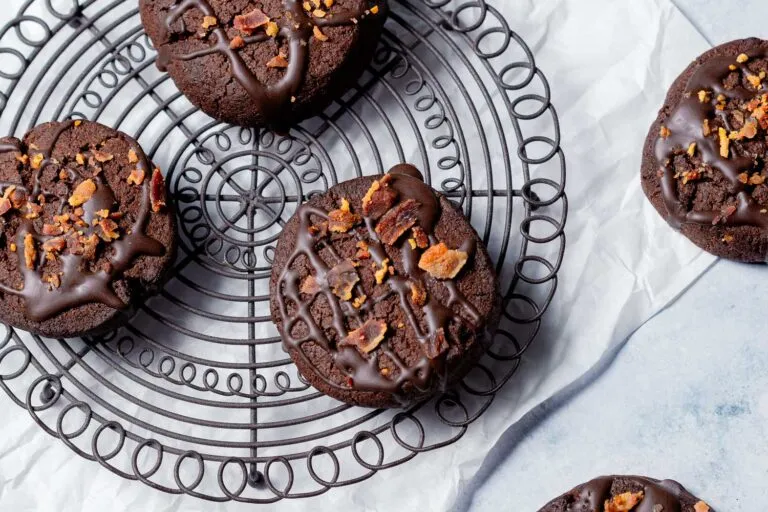 Low Carb Schoko-Bacon-Cookies: Eine süße und salzige Kombination