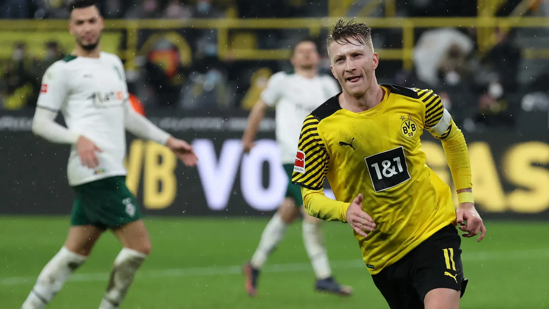 Marco Reus jubelt nach einem Tor in einem Bundesligaspiel