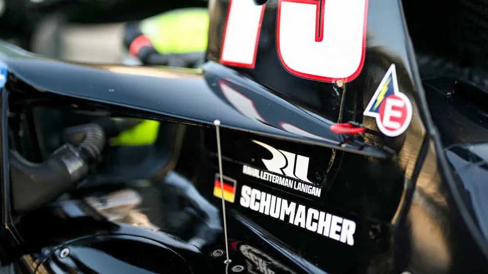 Mick Schumacher testet einen INDYCAR-Wagen