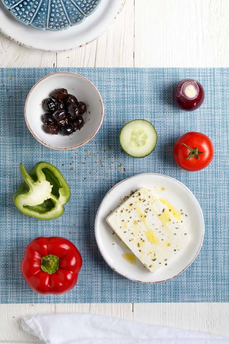 Mit wenigen Zutaten zum leckeren Salat - www.emmikochteinfach.de