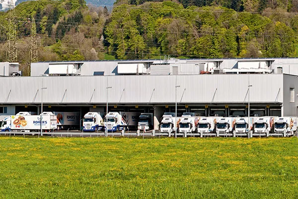 Moderne Tiefkühllogistik zur Sicherstellung der Kühlkette