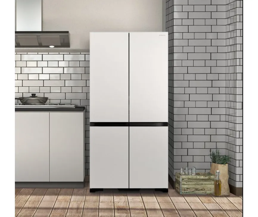Moderner Hitachi French Door Kühlschrank mit vier Türen und Eiswürfelspender