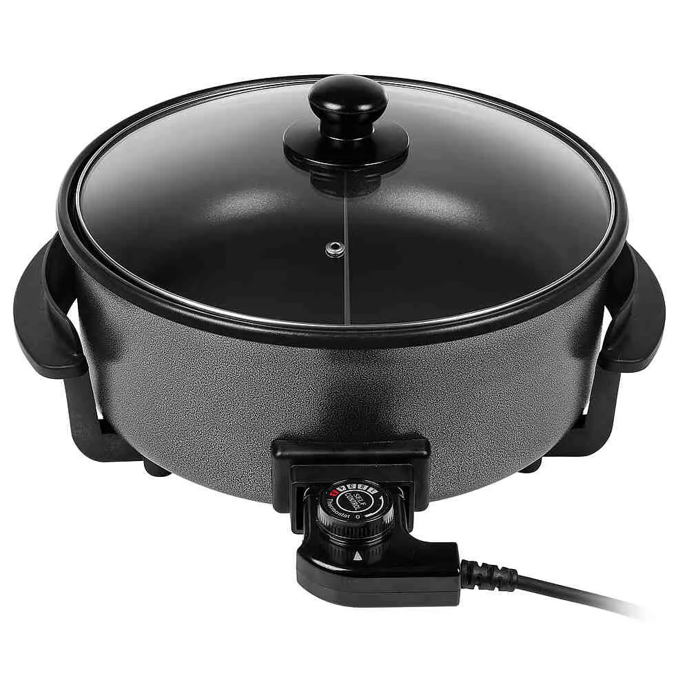 Multifunktionale Grillpfanne für vielseitiges Kochen im Freien