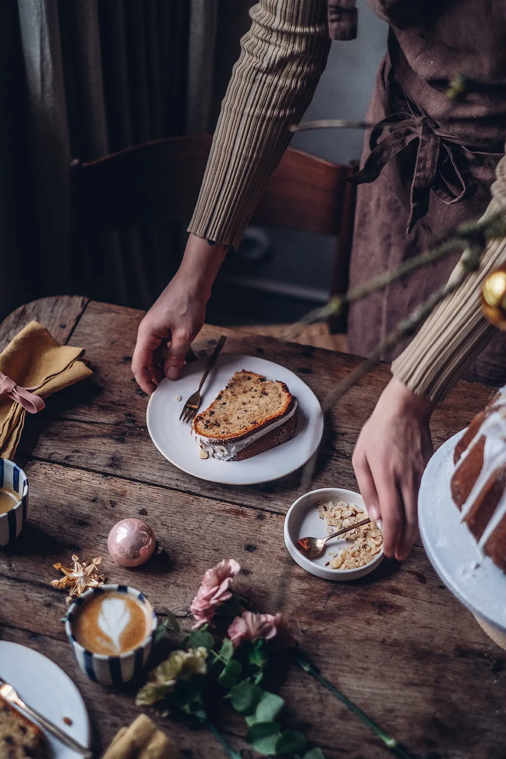 Nahaufnahme des Weihnachts-Gugelhupfs