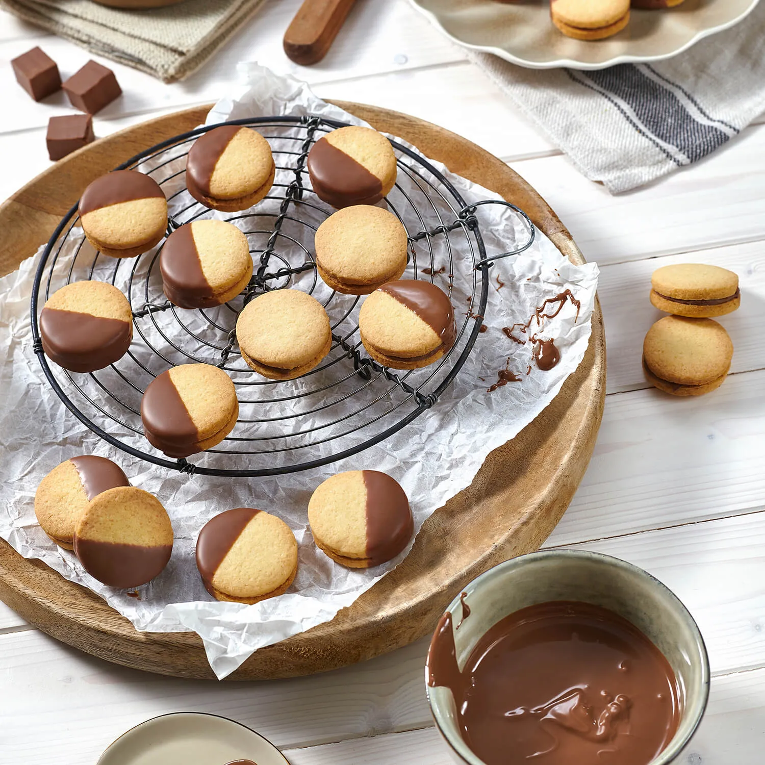 Nuss Nougat gefüllte Taler