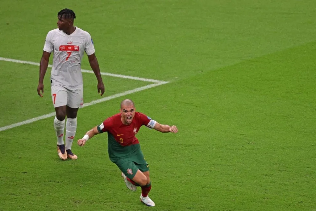 Pepe feiert sein Tor für Portugal im Achtelfinale der WM 2022
