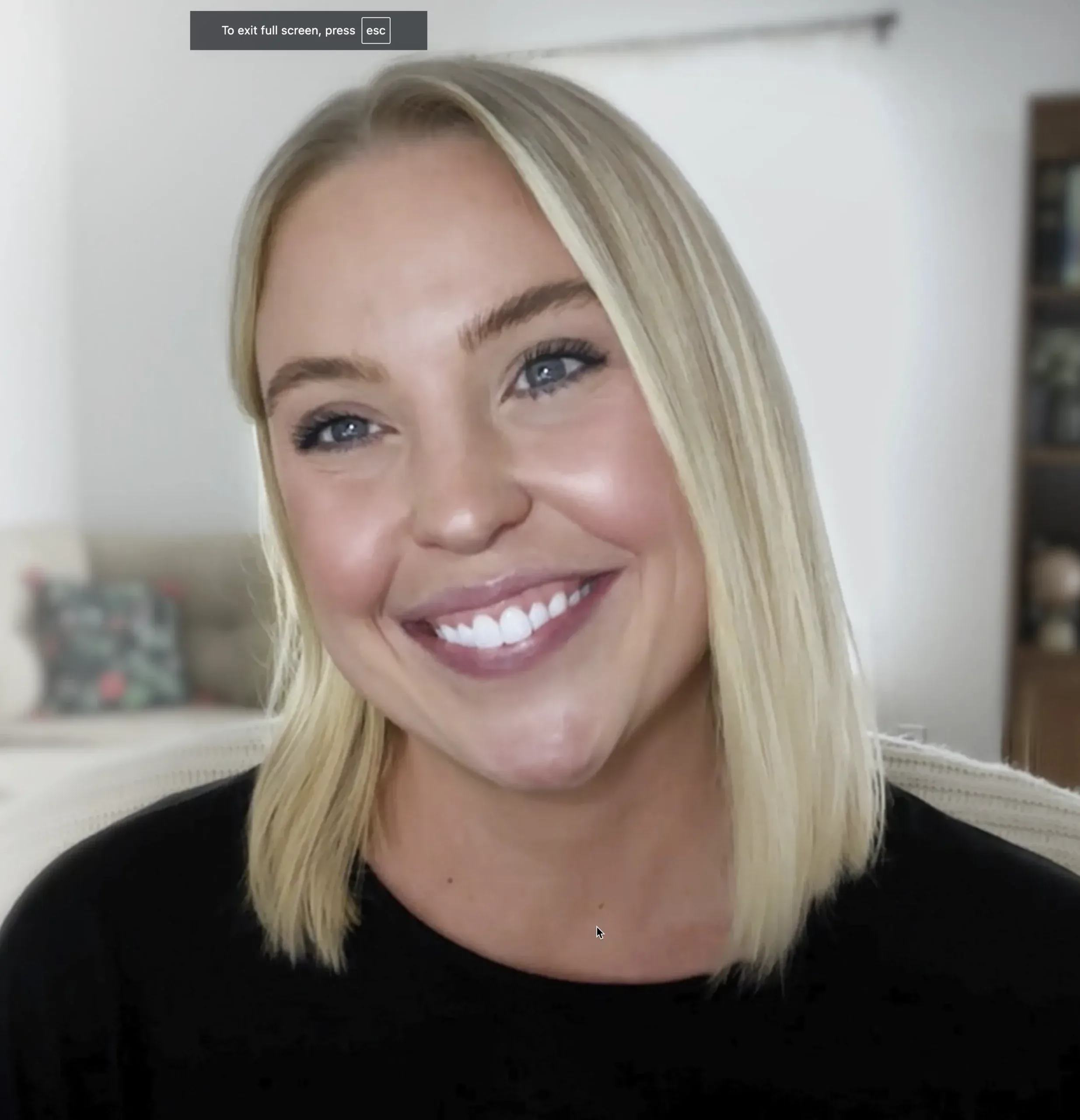 Porträt von Iris Johnson, Managerin für Training & Kultur