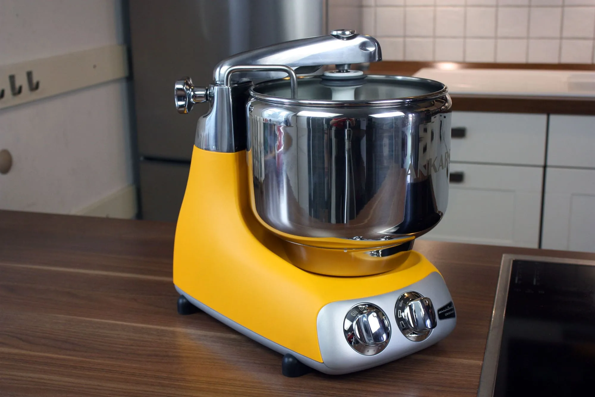 Retro-Optik trifft auf robuste Profi-Qualität.