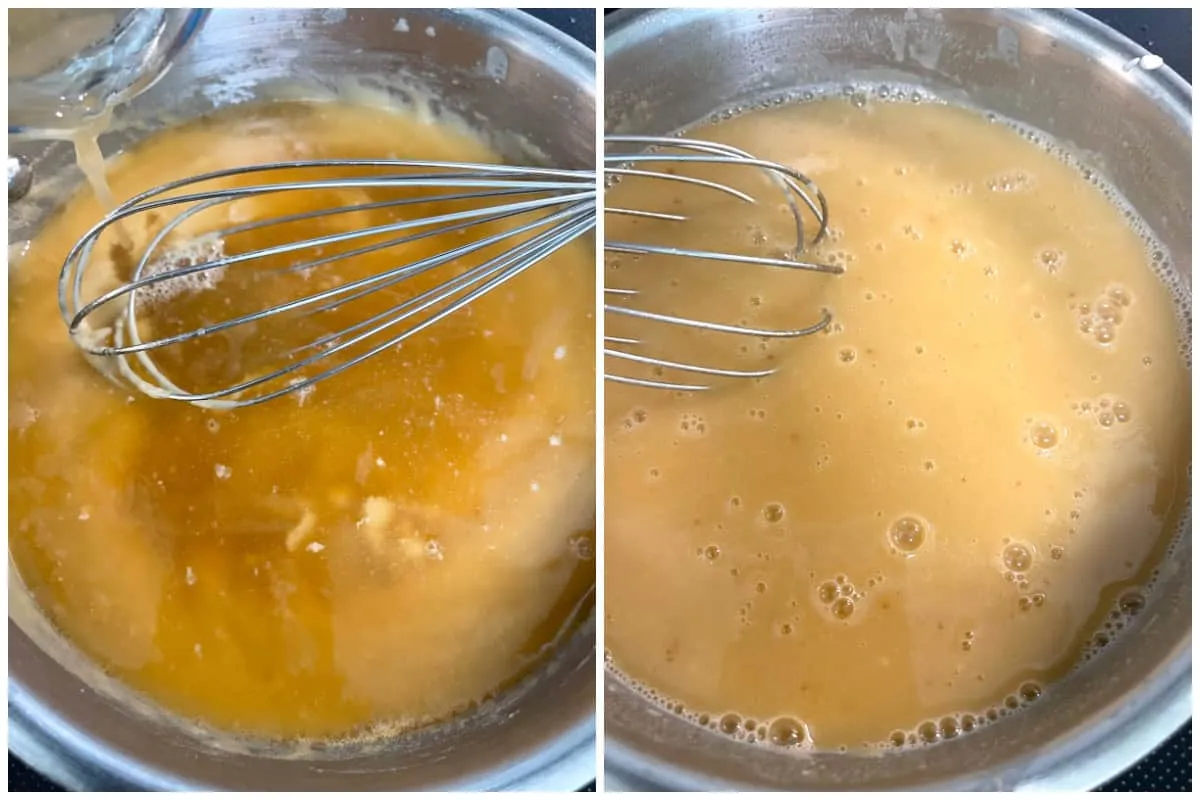 Rinderbrühe wird zu einer Mehlschwitze in einem Topf hinzugefügt, um eine cremige Soße zu bilden