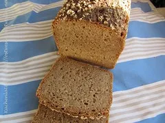 Roggenmischbrot mit Brühstück und Dinkelvollkornmehl für eine robuste Textur