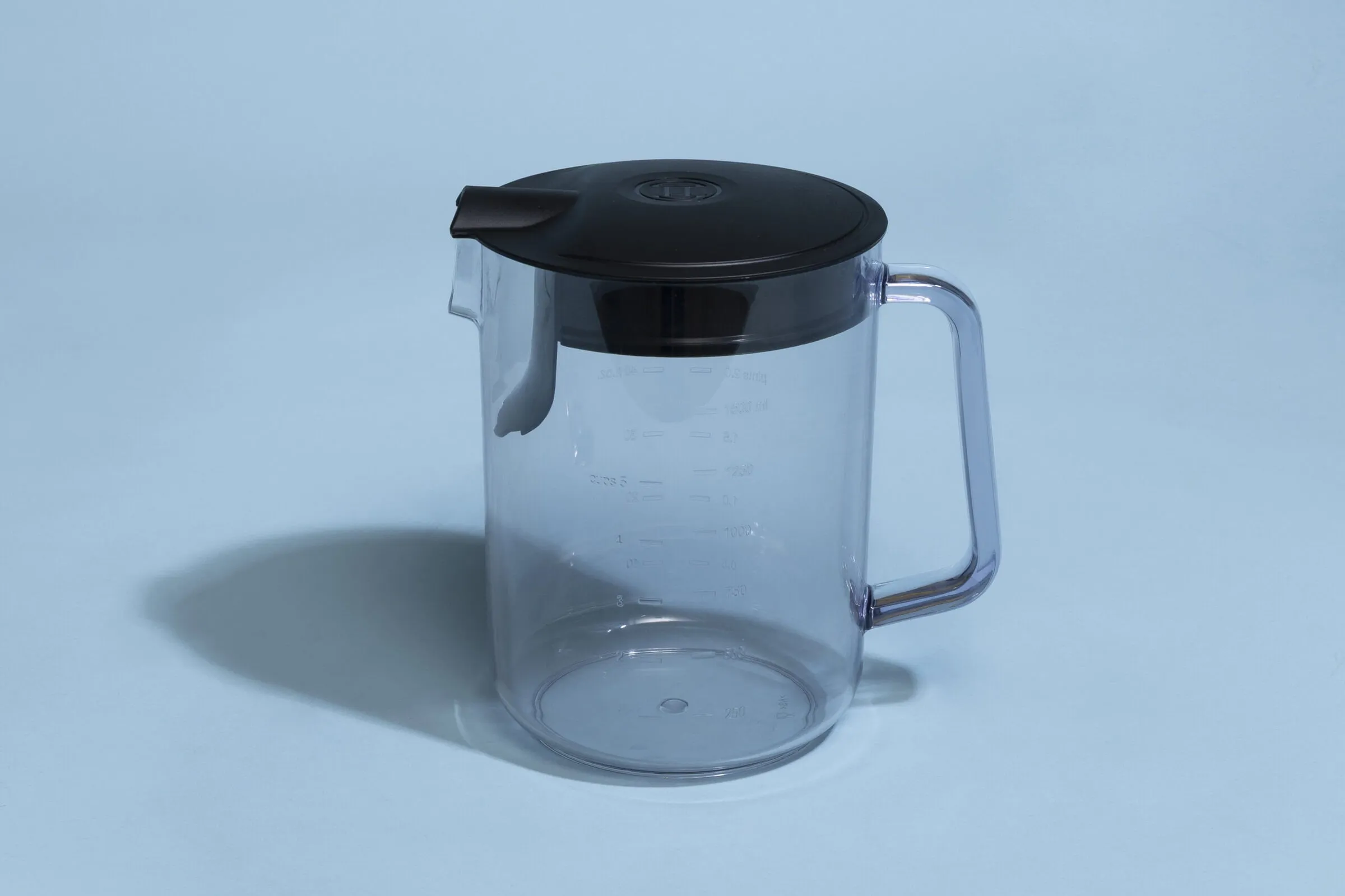 Saftbehälter des Bosch VitaJuice 4 mit 1,5 Litern Volumen und Schaumtrenner