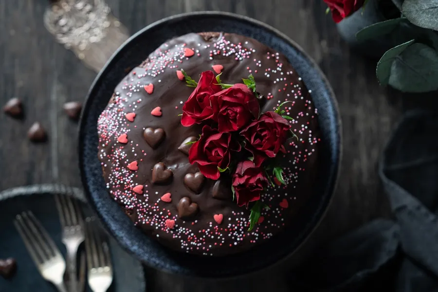 Saftiger kleiner Schokoladenkuchen – ganz einfaches Rezept