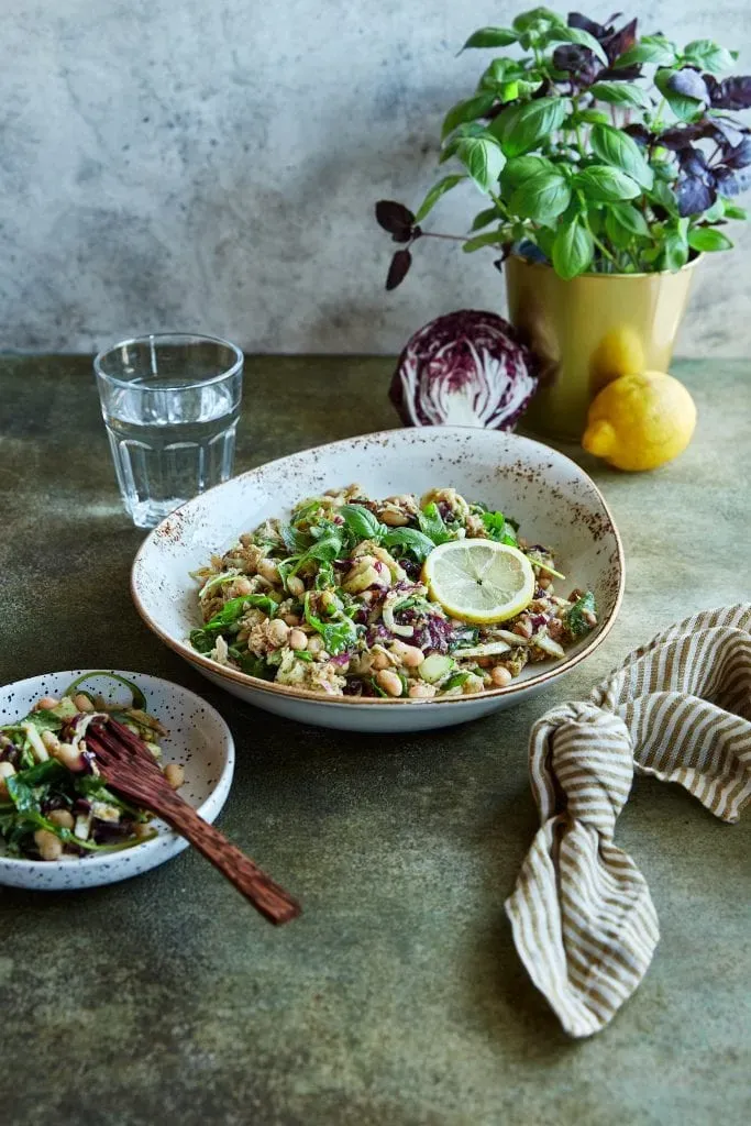 Salat aus Thunfisch und Bohnen