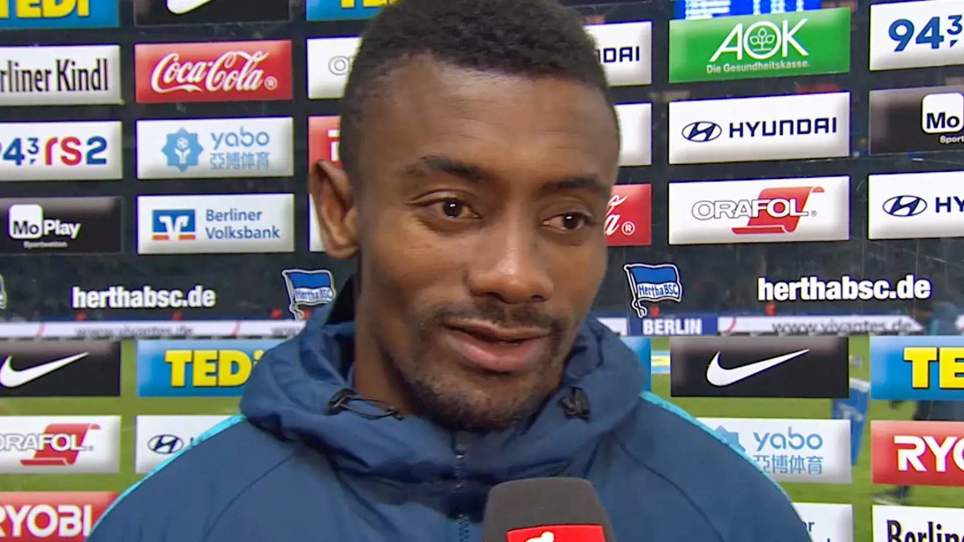 Salomon Kalou lobt Claudio Pizarro als großartigen und wahren Profi