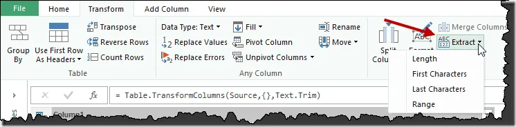 Screenshot der Power Query Oberfläche mit hervorgehobener "Text extrahieren" Option