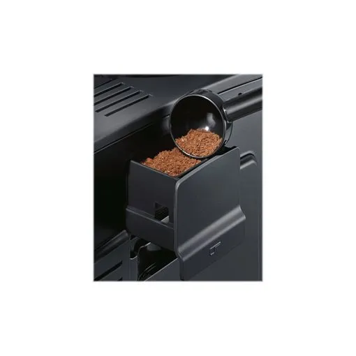 Seitenansicht des Siemens EQ6 plus s700, zeigt das elegante Design