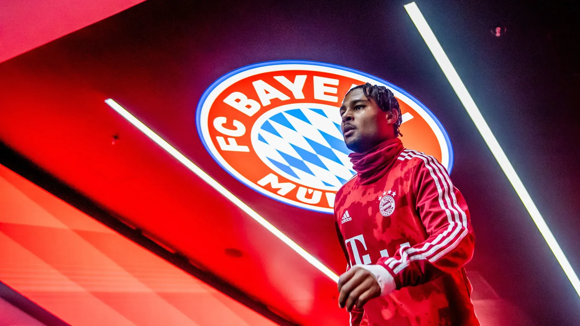 Serge Gnabry bei einem Spiel im Trikot des FC Bayern München