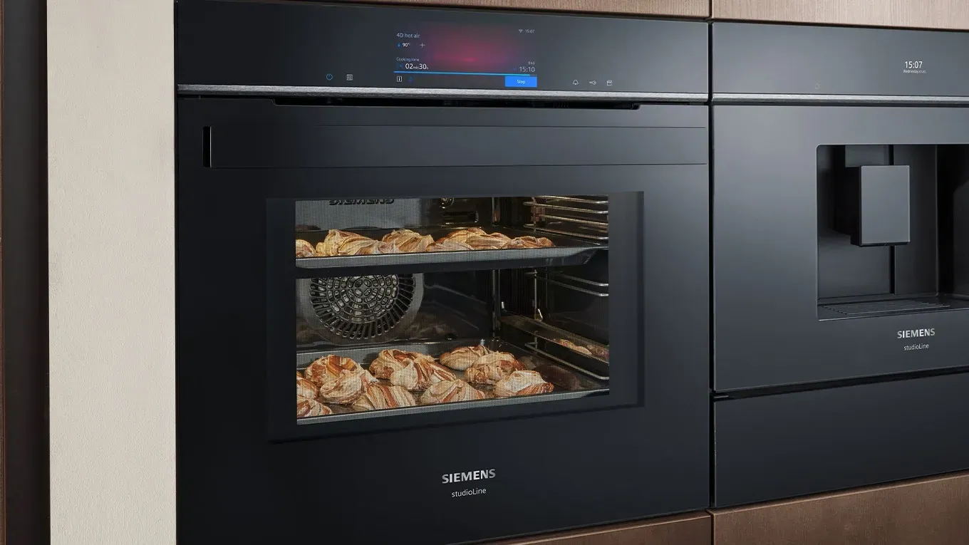 Siemens studioLine Backofen iQ700