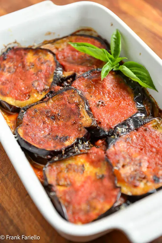 Sizilianische Auberginen-Parmigiana – ein leichter Genuss