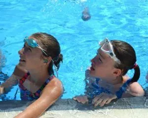 Sportart Schwimmen im Becken