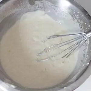 Teig in der Schüssel