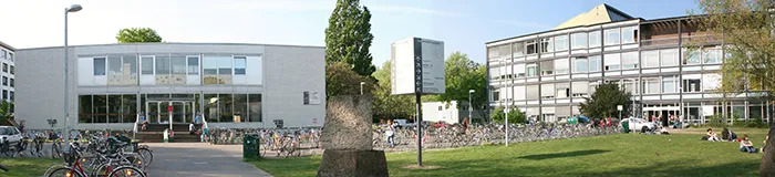 Universität zu Köln Campus im Frühling