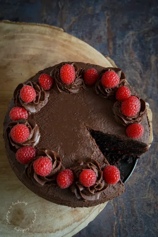 Vegane Schoko-Himbeer-Torte