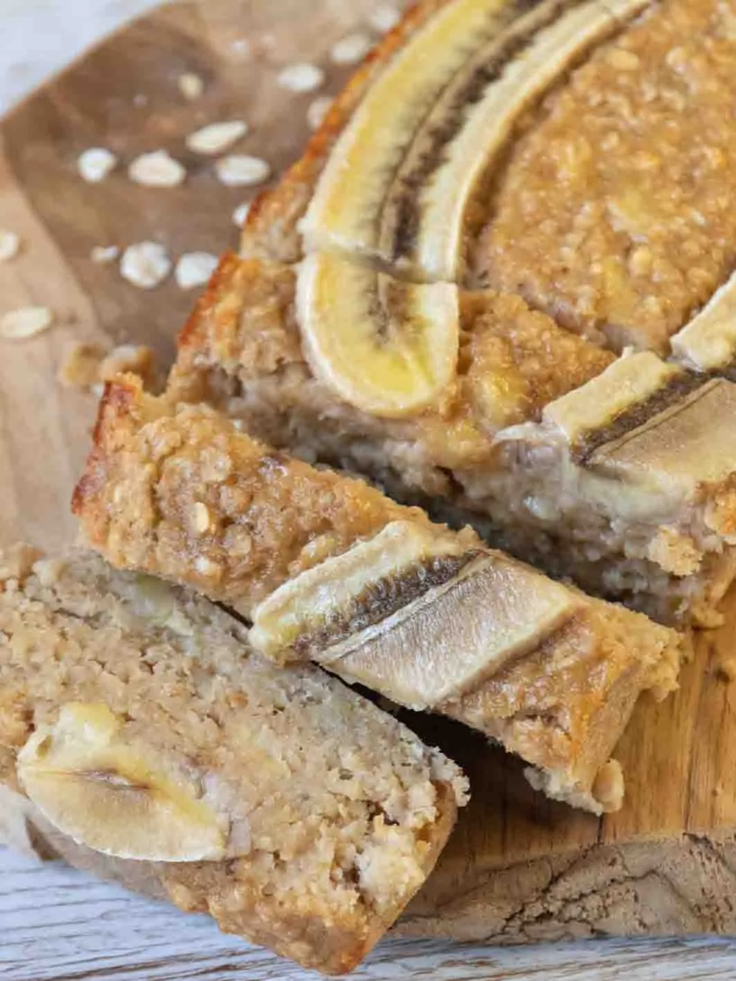 Veganes Bananenbrot mit Haferflocken, kalorienarm