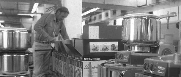 Verkauf der 100.000sten Assistent Küchenmaschine in Schweden