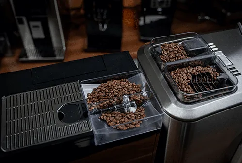 Vollautomat mit 2 Bohnenkammern